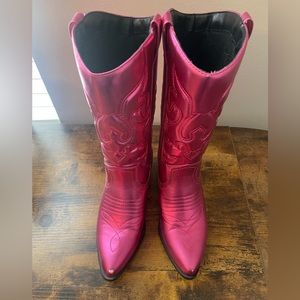 Bright Pink Cowgirl Boots Size 8